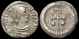 SB320 Justinian I. Half siliqua. Ravenna