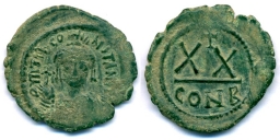 SB434 Tiberius II Constantine. Half follis (20 nummi). Constantinople