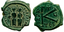 SB439 Tiberius II Constantine. Half follis (20 nummi). Thessalonica
