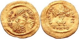 SB487 Maurice Tiberius. Semissis. Constantinople