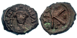 SB813 Heraclius. Half follis (20 nummi). Constantinople