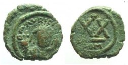SB587 Maurice Tiberius. Half follis (20 nummi). Rome